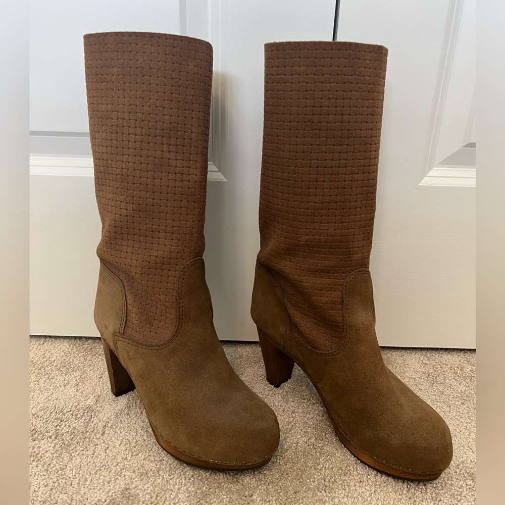NWOB Sanita Danish Style Suede Boots